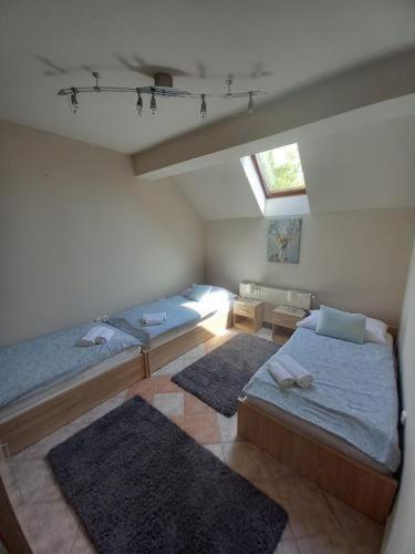 Lujza Apartman Goedoelloアパートメント エクステリア 写真